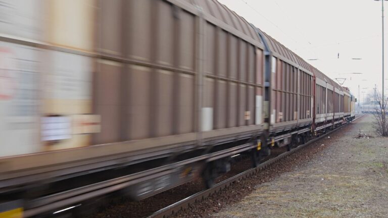 Linha de trem.